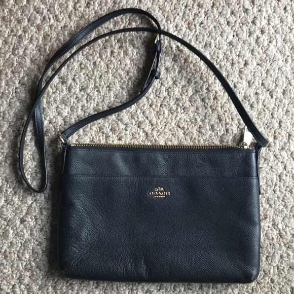 thin cross body bag